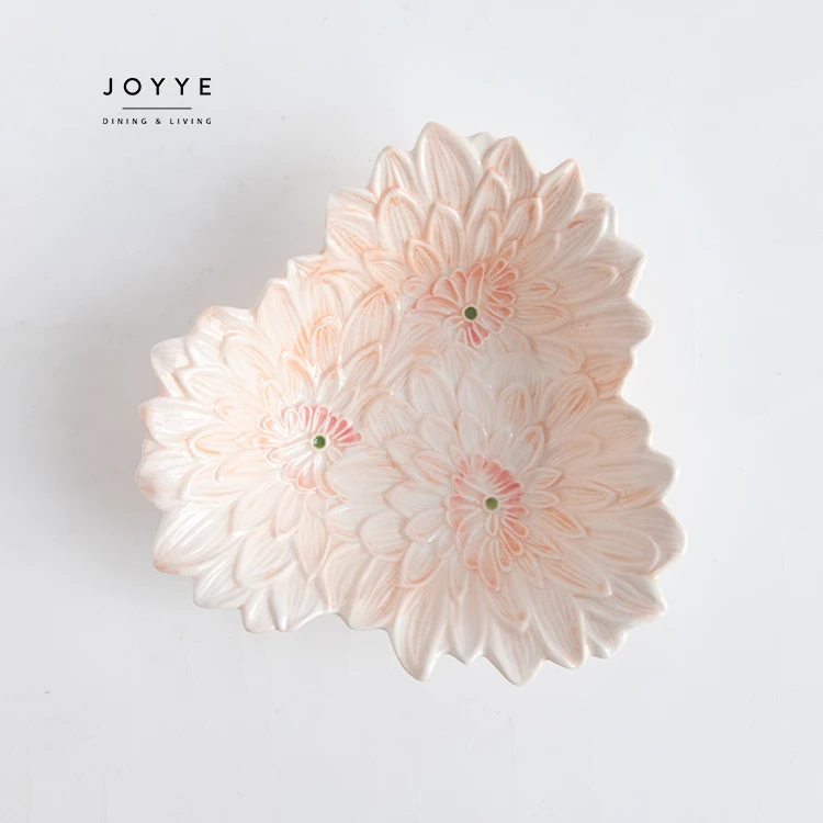 Joyye Pink Irregular Flower Shape Design Wholesale Ceramic Sauce Dipping Snack Salad Decorate Ceramic Bowl
