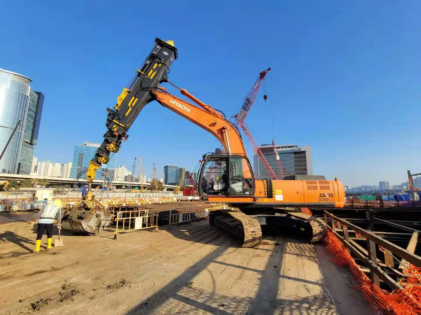 Telescopic Top-Rated Sales Excavator Parts KM220 Clamshell Telescopic Long Reach Arm With Depth 22m