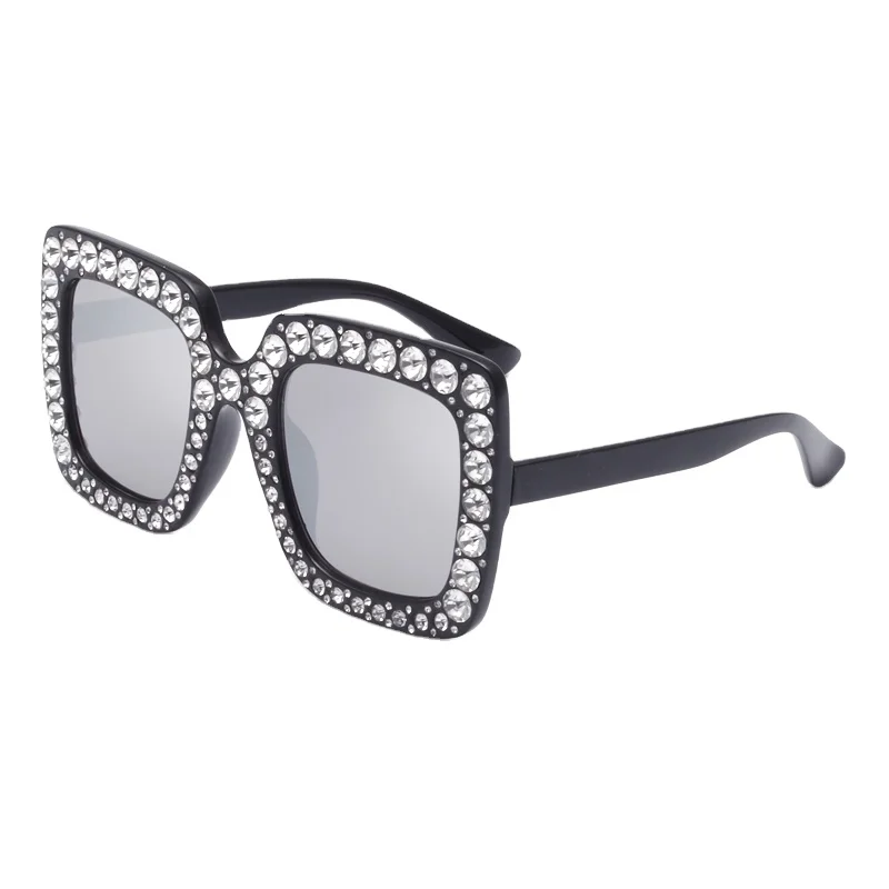 Современные дешевые дизайнерские солнцезащитные очки Италия oem женская мода летние поляризационные большие квадратные пластиковые праздничные с бриллиантами для женщин