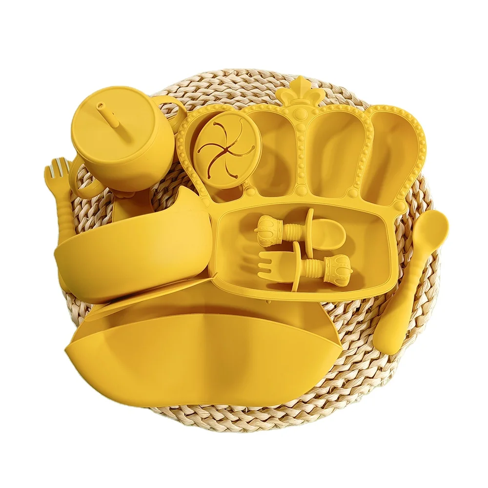 9PC Silicone Baby Feeding Kit Printed Bib Crown Plate Sippy Cup Infant Dining Tableware Set Waterproof Babero Mini Cutlery