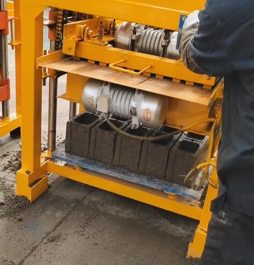 Manual operate small hollow block clay brick making machine solid brick manufacture