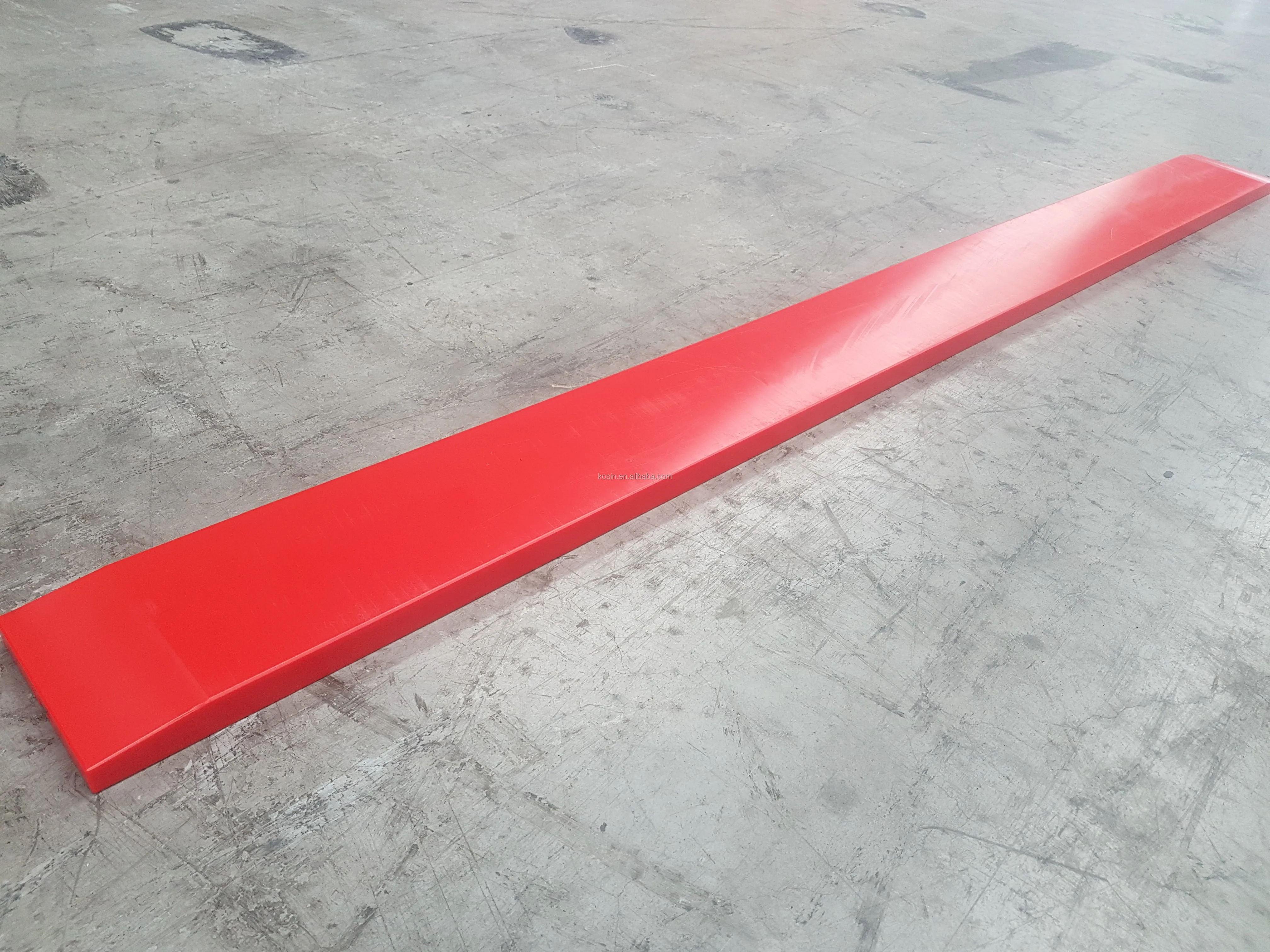 UHMWPE Polyethylene Wear Strip Slider Rail for Conveyors Belt Support System