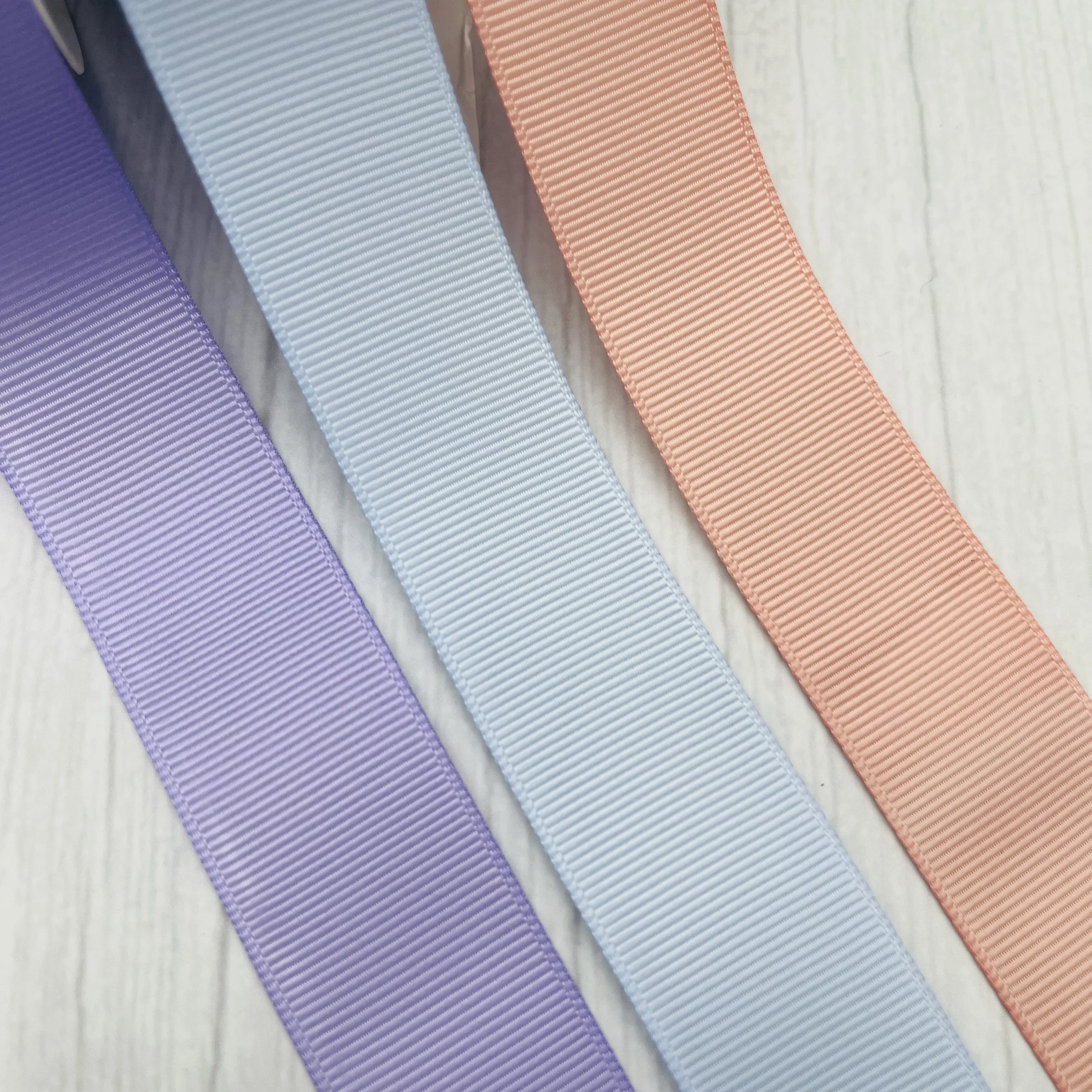 Wholesale Recyclable 25mm Grosgrsin Ribbon Gift Printed Ribbon Roll 100% Polyester Custom 196 Color Ribbon With Logo