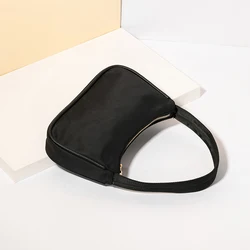New literary retro armpit bag bagueteee simple female bag new trendy wild one-shoulder portable bag