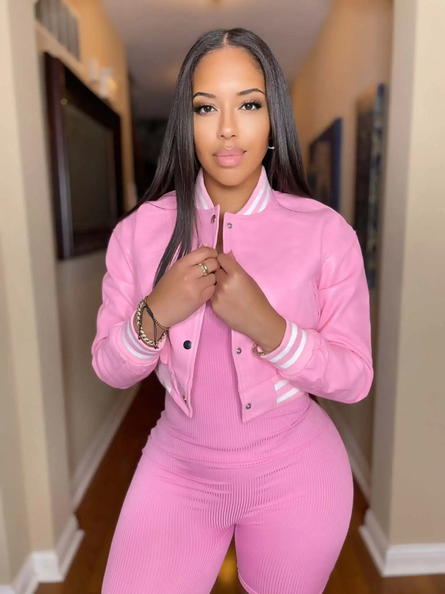 Fall 2022 Women Clothes Fashion PU leather Cropped Jacket Casual Pink Jacket Coats for Ladies Pure Leather Varsity Jacket Women