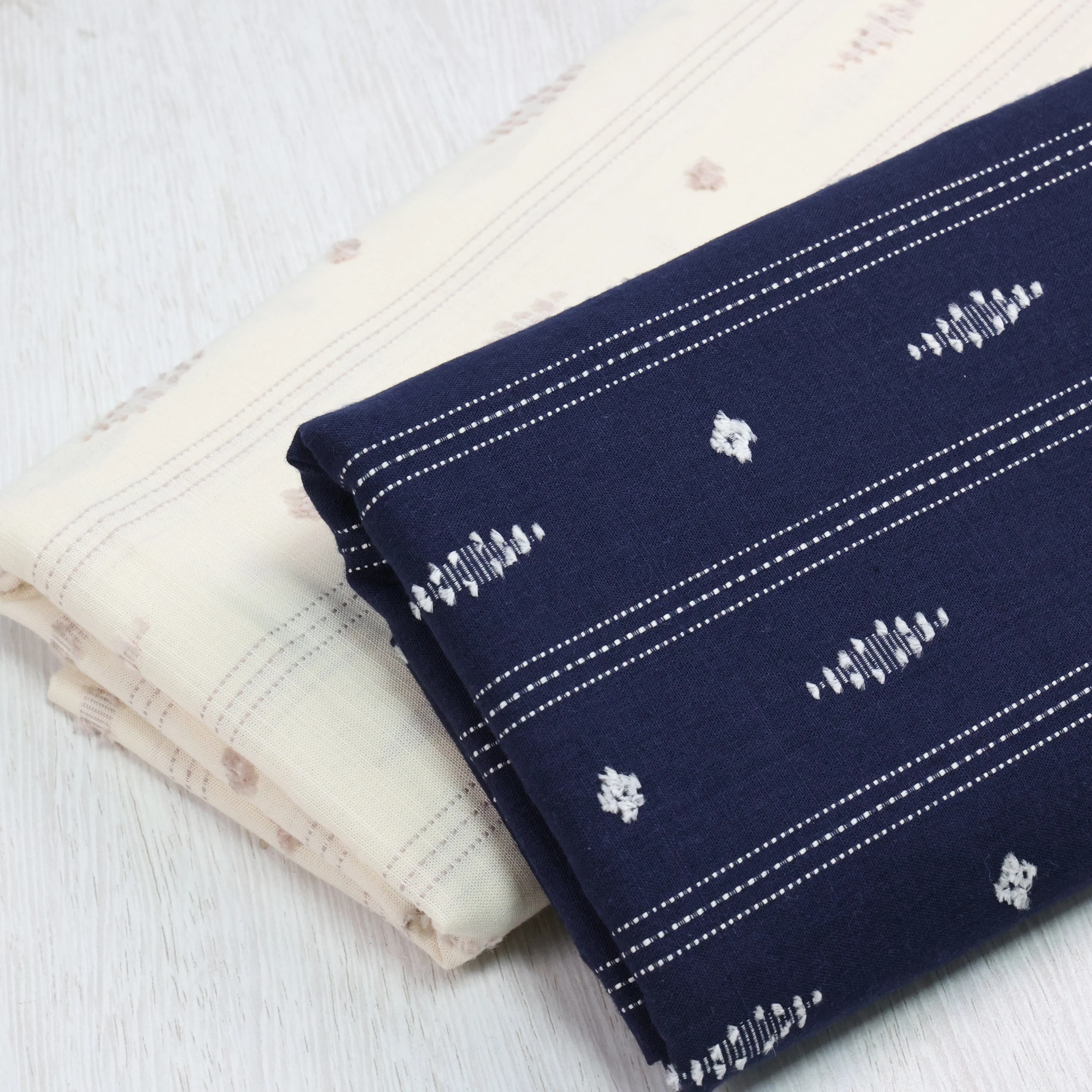 Textile Manufacturer Classic Design 50% Cotton 50% Eco-Friendly Rayon Yarn Dyed Woven Stripe Cut Flowers Fabric for Women Shirts