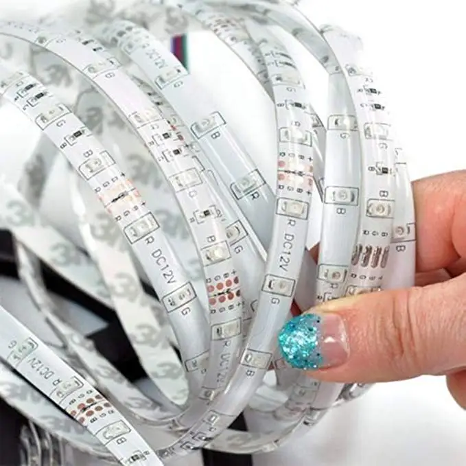 Светодиодные полосы света Водонепроницаемый 300 светодиоды 16.4ft 5 м водонепроницаемая гибкая изменяющая цвета RGB SMD 5050 комплект