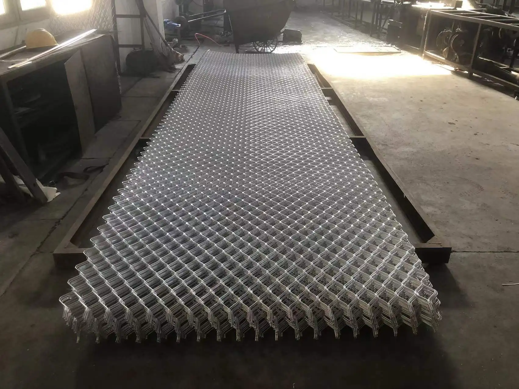 High quality oxidized or spraying decorative security window or doors phasix mesh