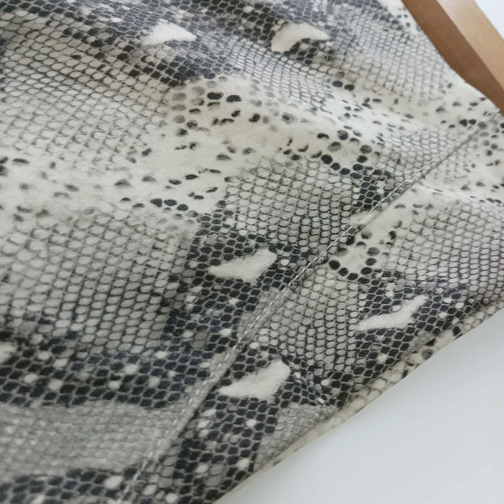 cheap price 7.9 oz slub black white denim fabric for jeans