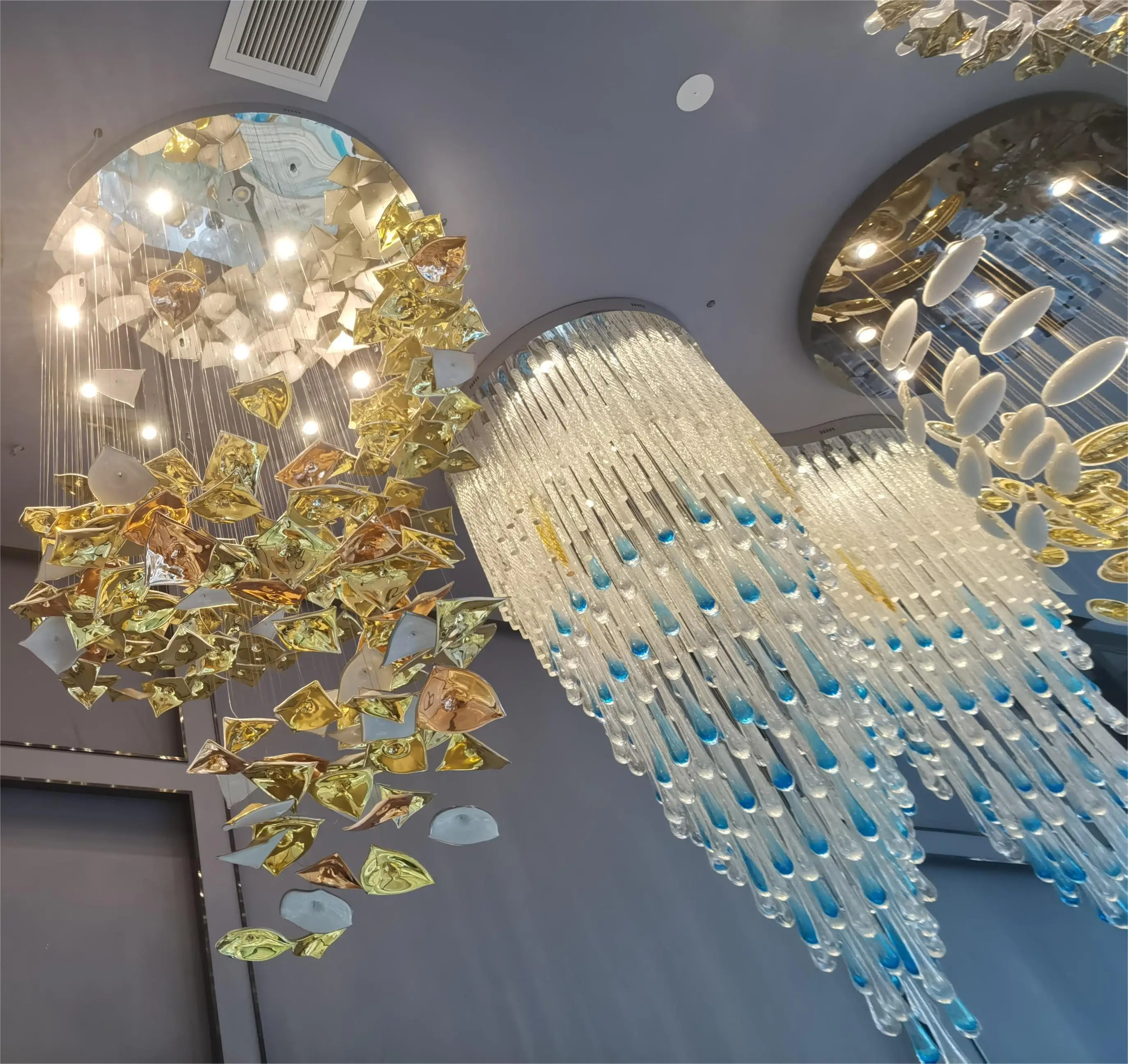 Hitecdad Hotel Lobby Engineering Project Contemporary Customized Fish Shape Big Glass Chandelier Hanging Lamp Pendant Lights