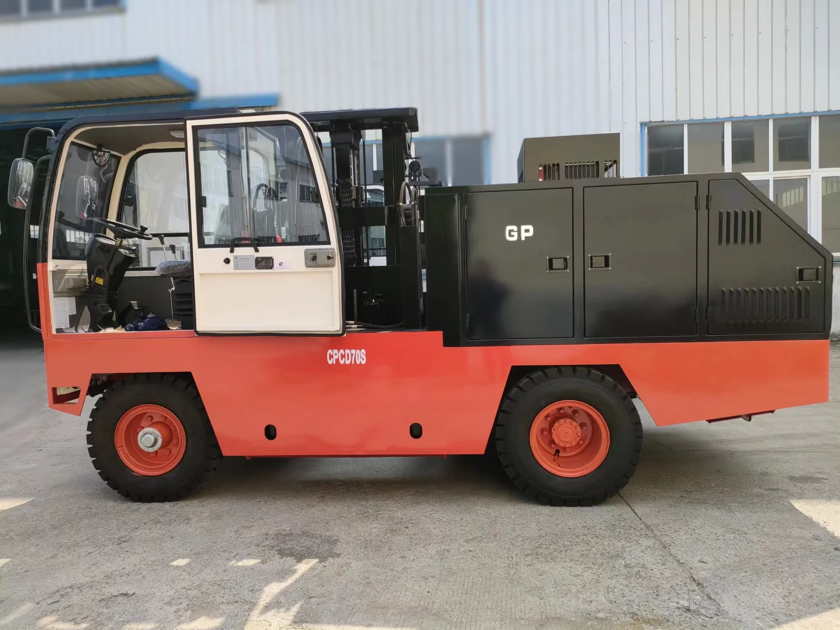 Very Narrow Aisle Mini Electric Forklift 4 Ton 7T 10T sideForklift Truck For Warehouse