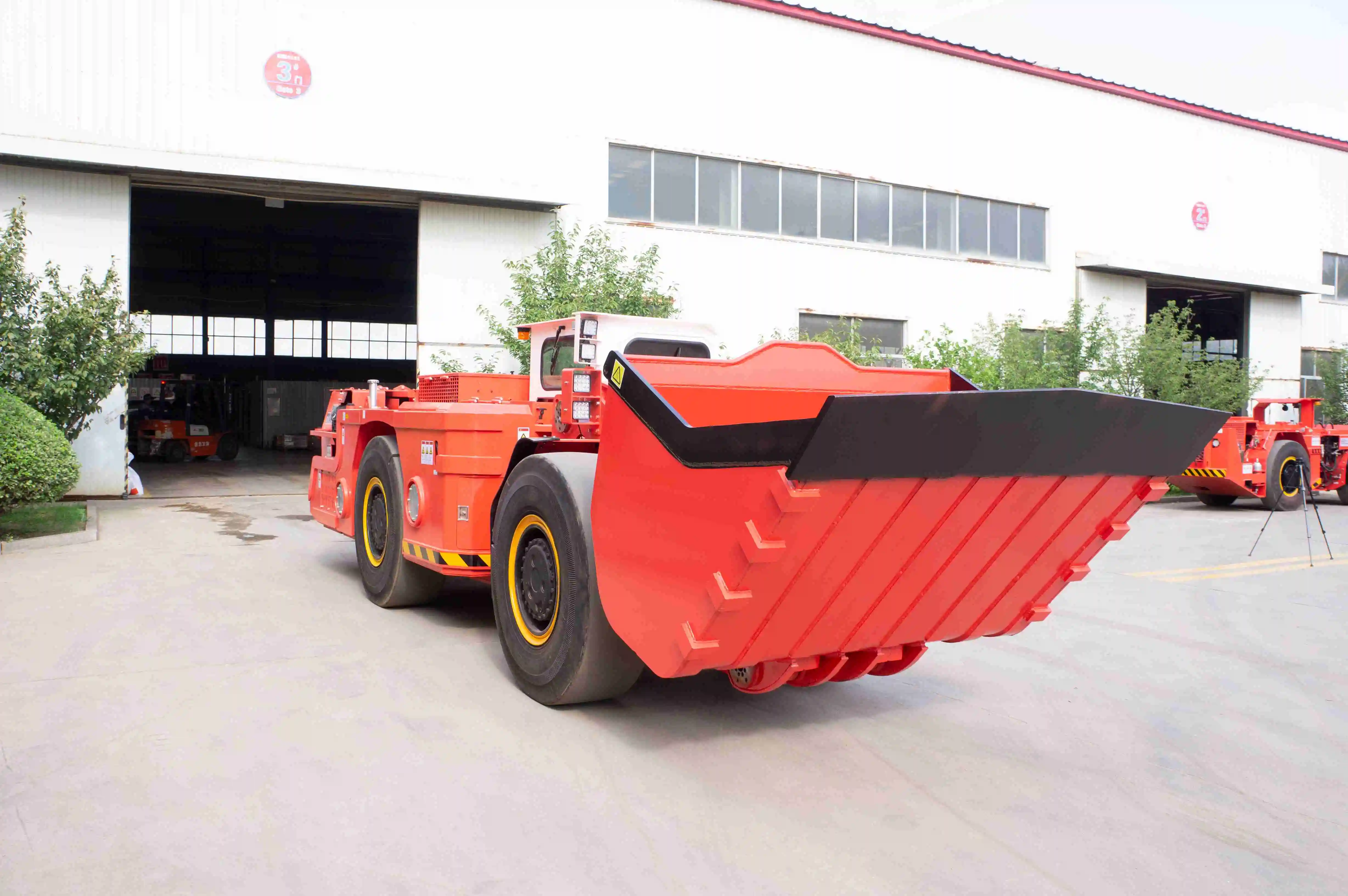 Yantai tuoxing New Condition with Core Motor Lhd Scooptram and Engine Components gold ore underground mining loader