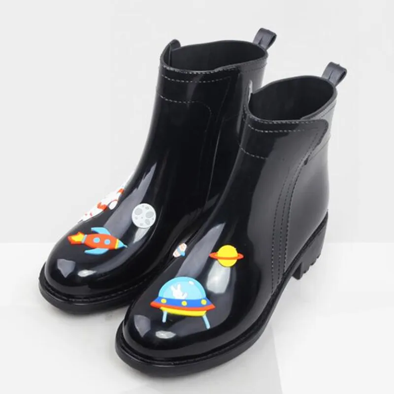 new design cheap black PVC martin women rain boots