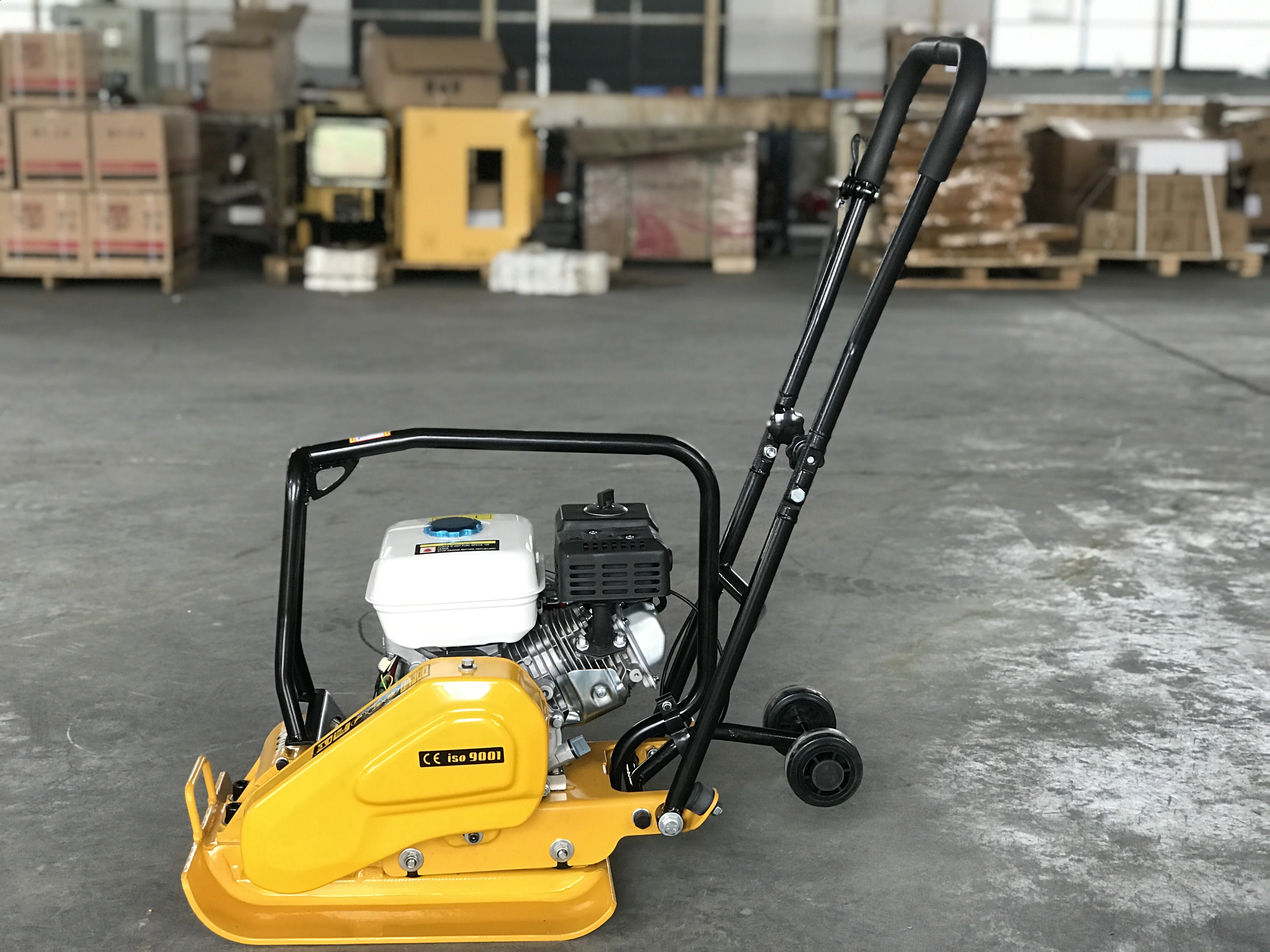 C-60 пластинчатый уплотнитель 65 кг с бензиновым двигателем Loncin 6 5 л.с.