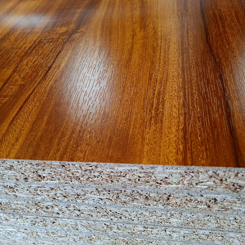 2100*2800 18mm Raw or Melamine Faced Chipboard Laminated Particle Board