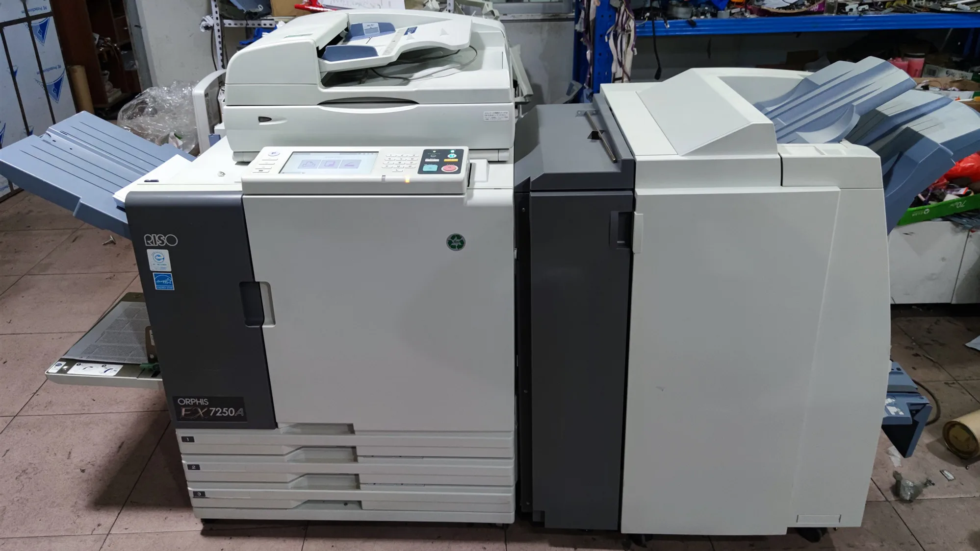 Бывший в употреблении и хорошо работающий принтер для струйных принтеров Ricoh Comcolor 7150 9150 высокоскоростной
