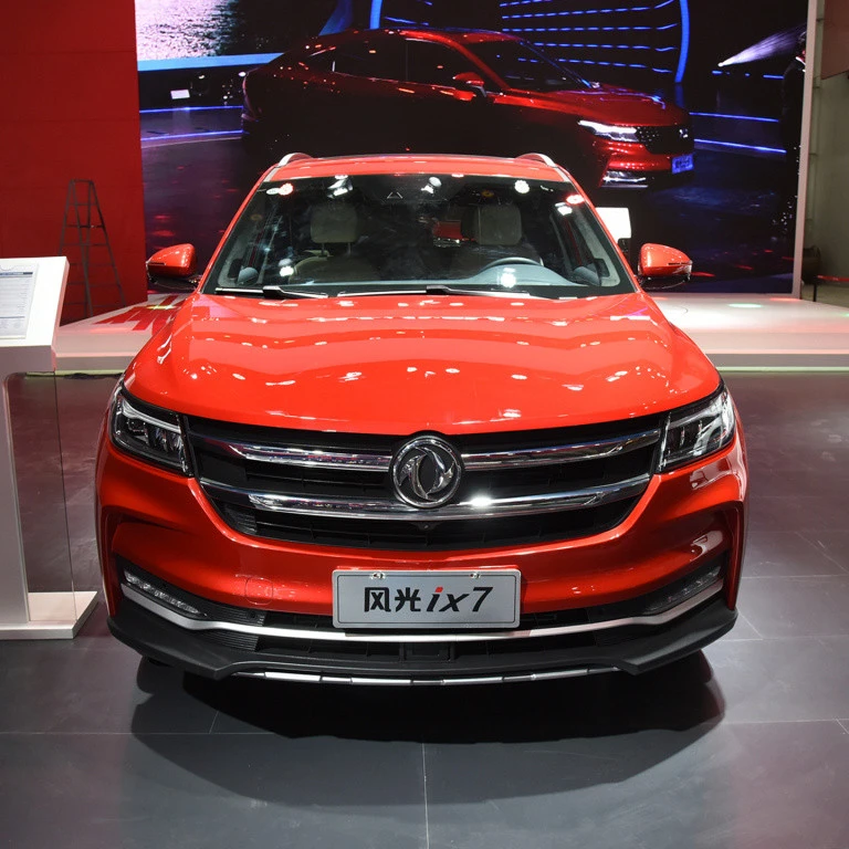 Лидер продаж, внедорожник DongFeng Glory IX7 на 6/7 мест