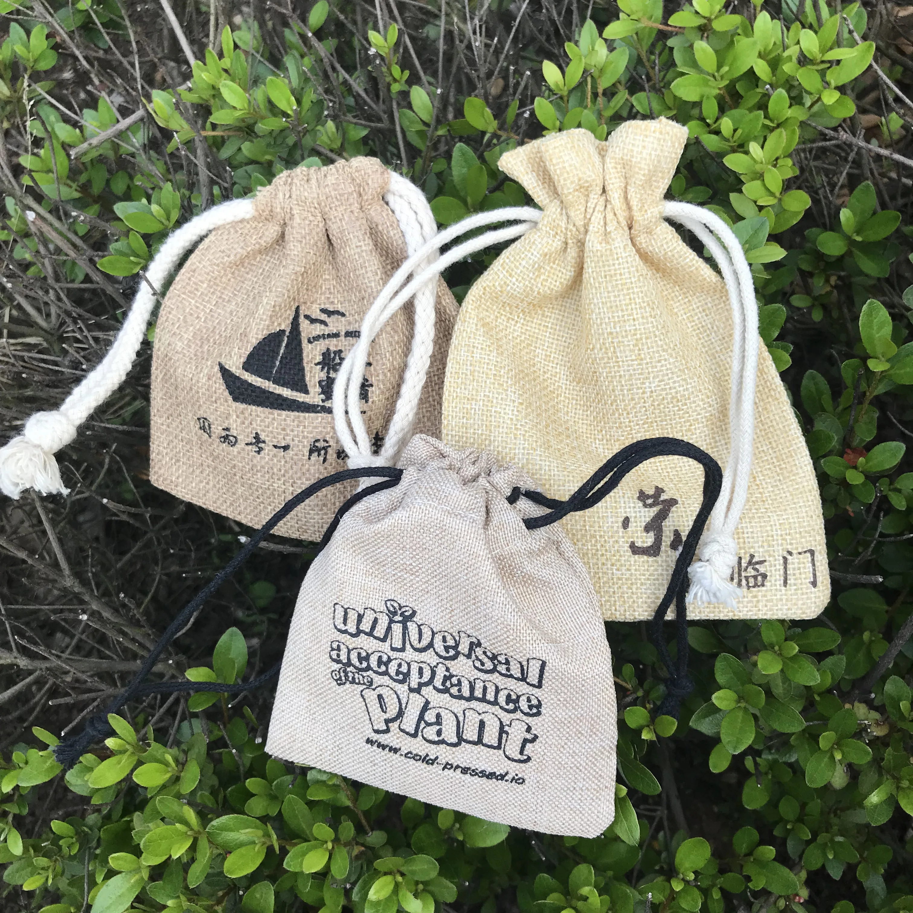 Natural jute burlap large drawstring bag size 14W x 17.5H drawstring sling backpack