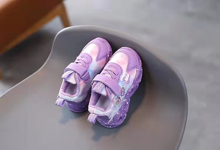 New Design With Bright LED Light Laces Wings Kids Shoes Boys And Girls Outdoor Comfort Walking Kids Casual Sneakers