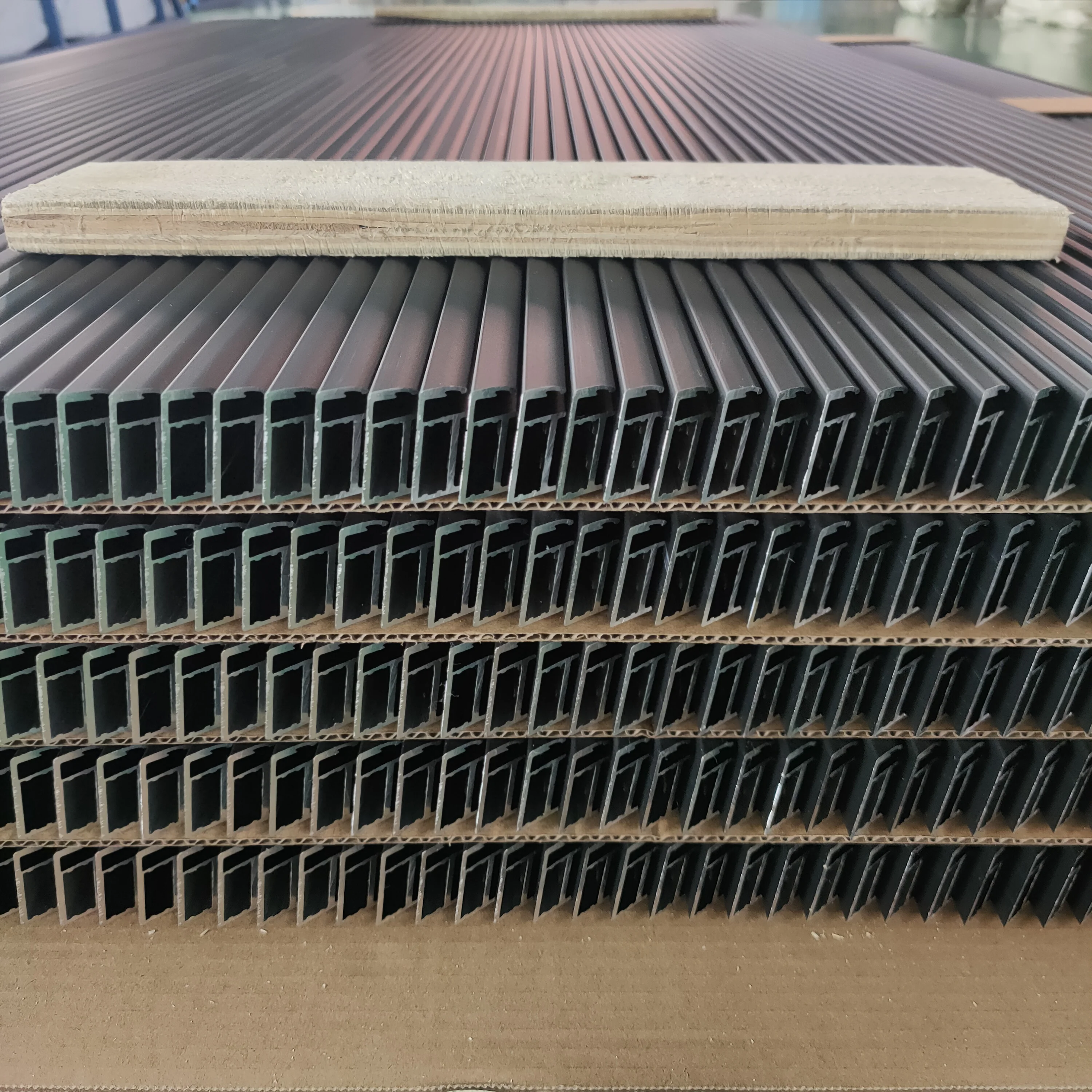 Factory wholesale easy installation aluminum modern villa garden aluminum deck balcony railing metal railing