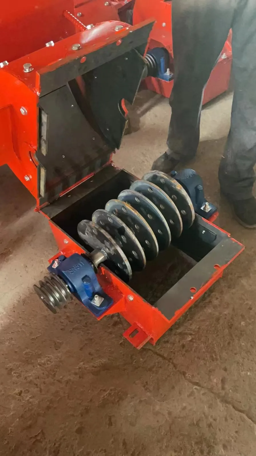 stone crusher plant by using pe 600*400 jaw crusher electric motor work 130kg stone crusher machine price