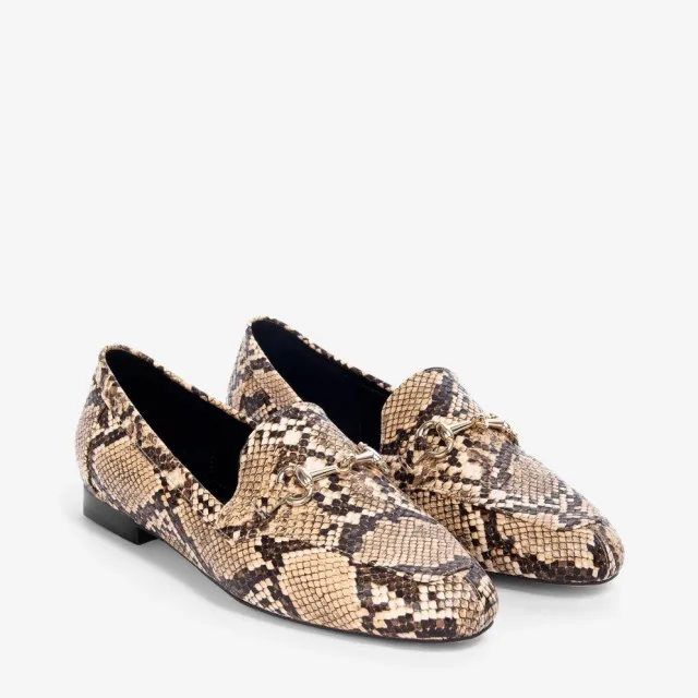 New trendy luxury fashion stylish hot sales animal snake print leather lady slipon flat shoes women penny loafers shoes factory