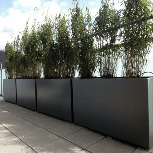 Black Aluminum Decorative Flower Pot Planter / Customized laser cutting Large Metal Planter