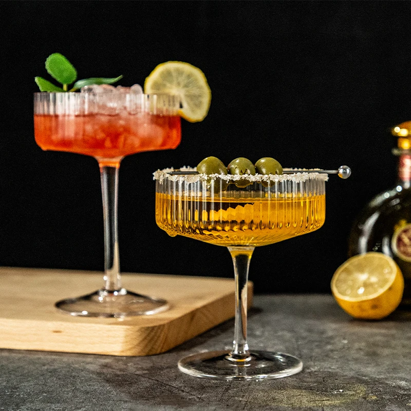 High quality crystal lead free glass Vintage Cocktail Coupe Glasses Set bar ware glass cup Champagne glasses Martini Glass