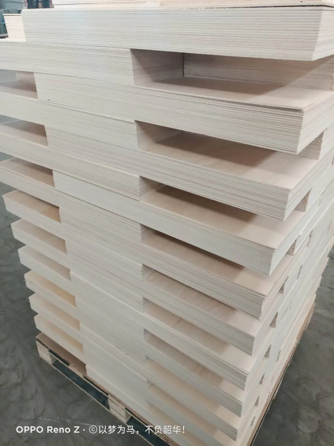 basswood 3mm 4mm 5mm 1220*2440mm for curving engraving plywood