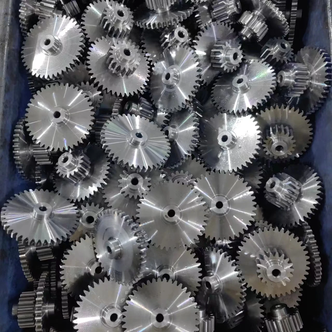Factory directly sell with hub DIN5481 17X20 compound pom spur gear wheel 2 mm bore bevel gears
