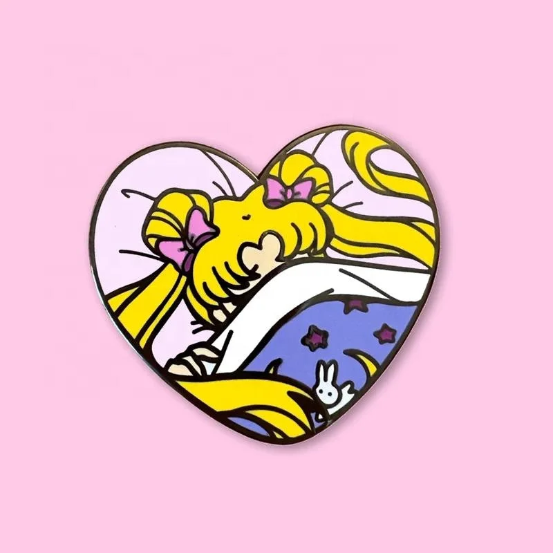 Оптовая продажа, нет минимального количества, металлические булавки, поставщик, блестящая брошь, аниме жесткая эмалированная булавка, мягкий лацкан, значок от производителя, эмалированная булавка на заказ