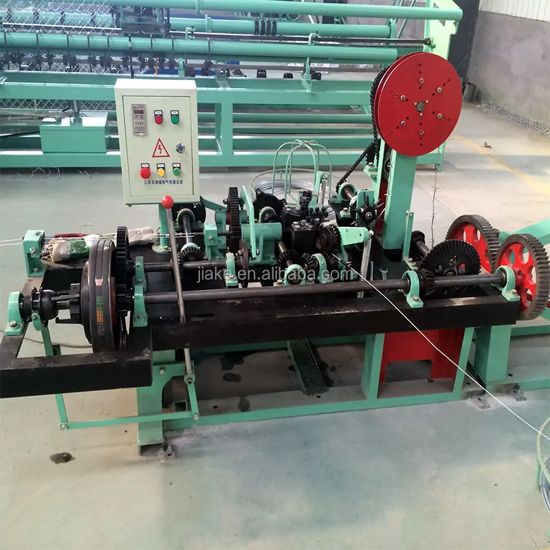 CS-A high quality twisted barbed wire making machine