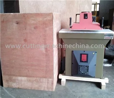 Swing arm leather shoe sole cut machine clicker press