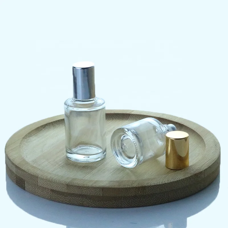 Unique Empty Small 8ml Skull Shape Clear Glass Perfume Essential Oil Roll On Mini Bottle Metal Roller Ball Bottles (NRB37)