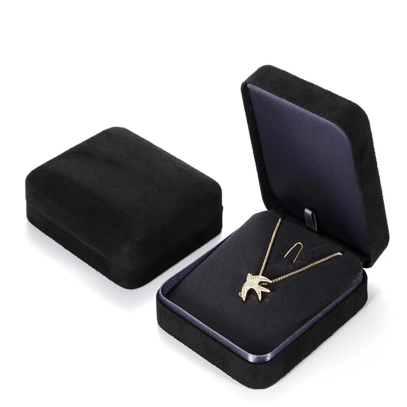 Jewelry brand engagement ring suede black bracelet box packaging