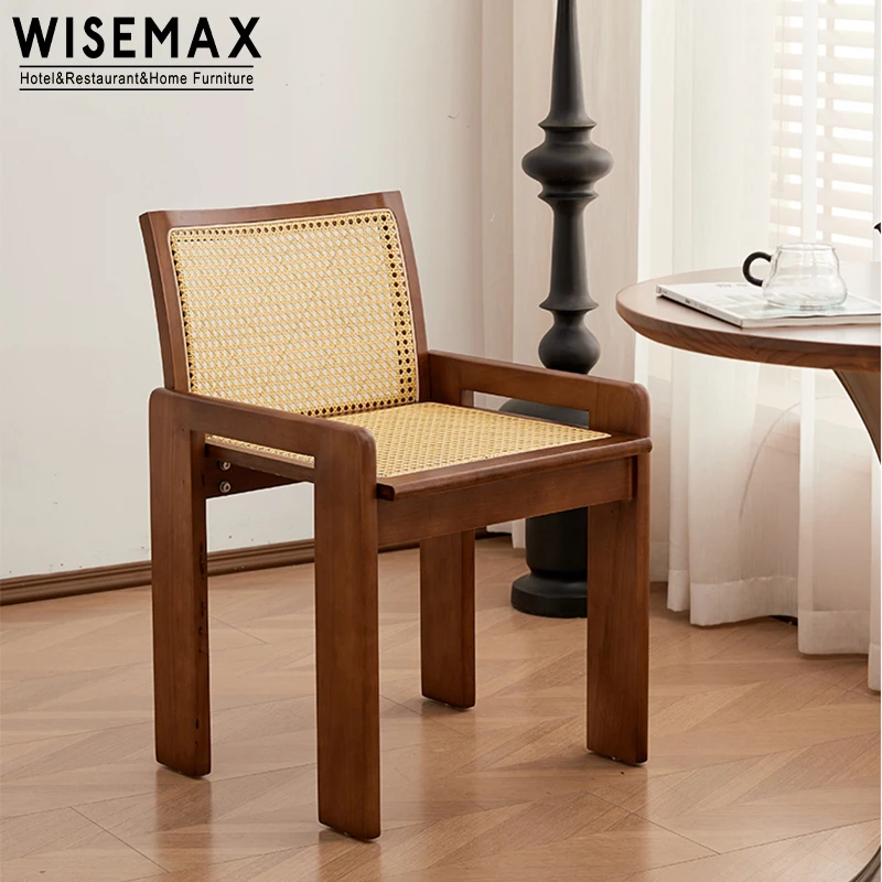 WISEMAX FURNITURE Retro style kitchen furniture solid wood rattan recliner backrest armrest single leisure chairs for restaurant