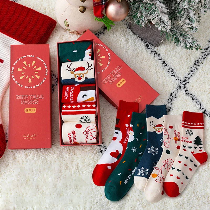 Professional manufacturer senta holiday gift set adult male women Christmas knitted tree socks gift box