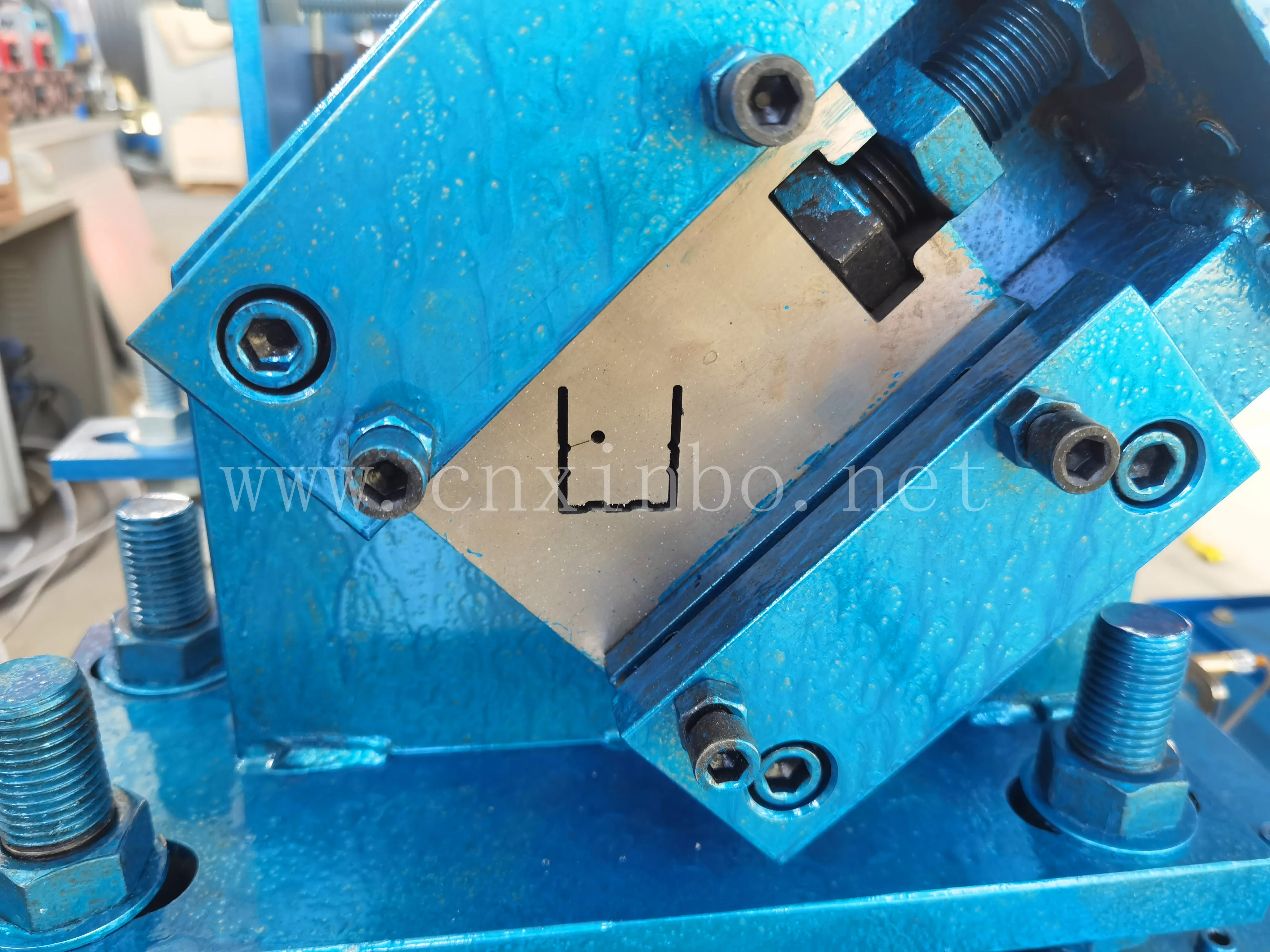 High Standard U Profile Channel Steel Roll Forming Machine For Building Material Making Machine