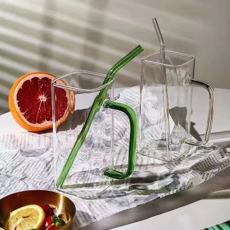 Factory Price Glass Tumbler with Straw Square Glass Mug with Color Handle Borosilicate Glass Can Cup with Lid and Straw