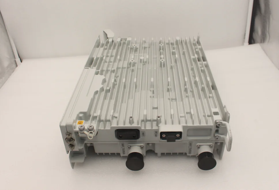  Базовая станция Huawei RRU3273 02311BTC дистанционное радио DBS3900