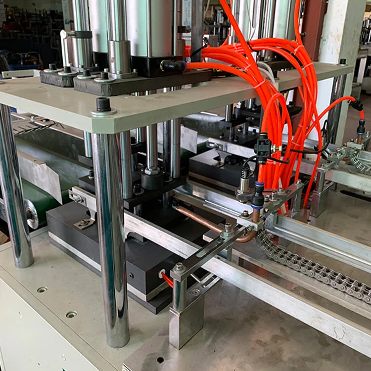 
Automatic Eight-Corner Paper Meal Box Forming Machine 