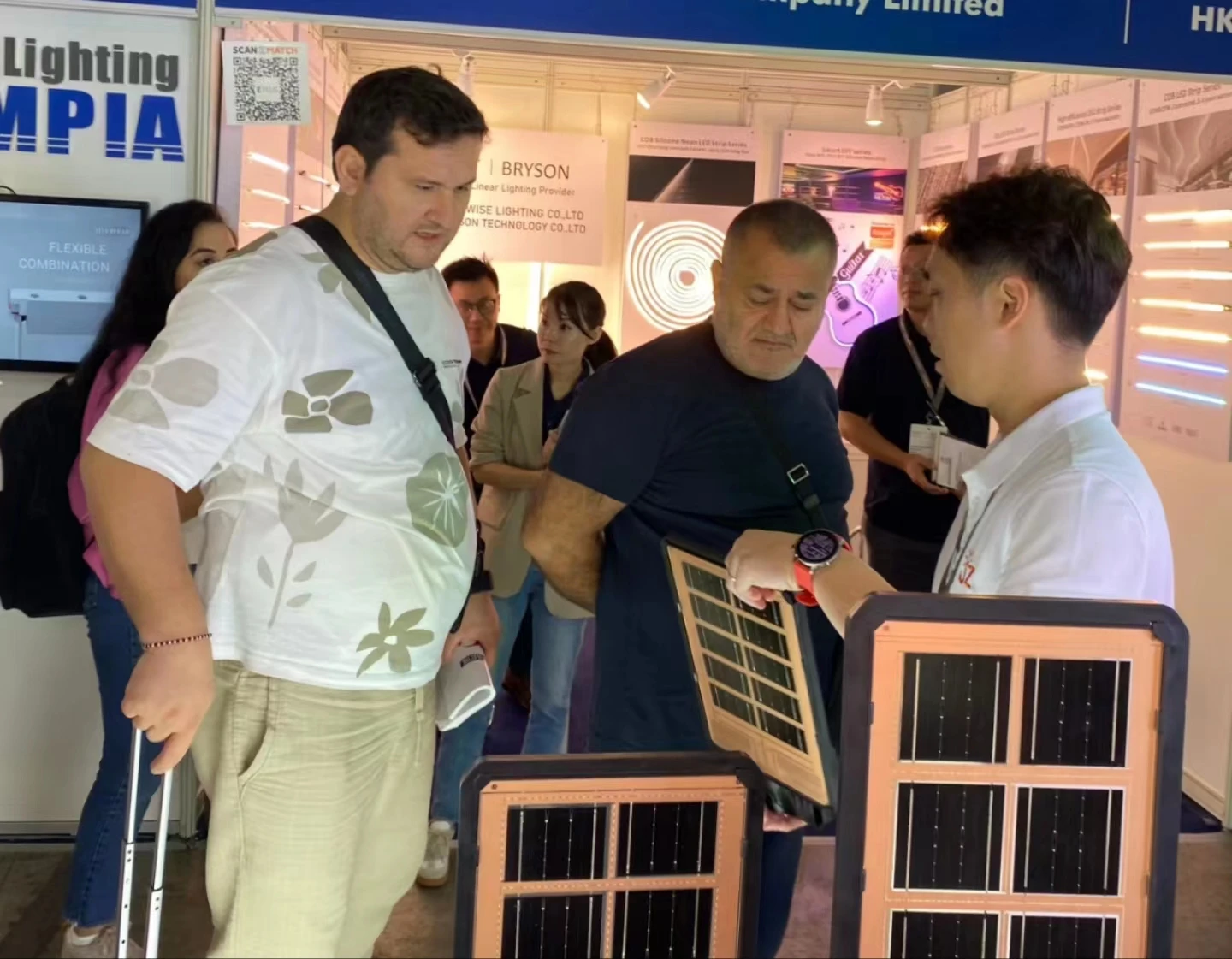 Solar High Powered 100w 200w 300w 400w Motion Sensor Waterproof All In One Led Solar Street Light