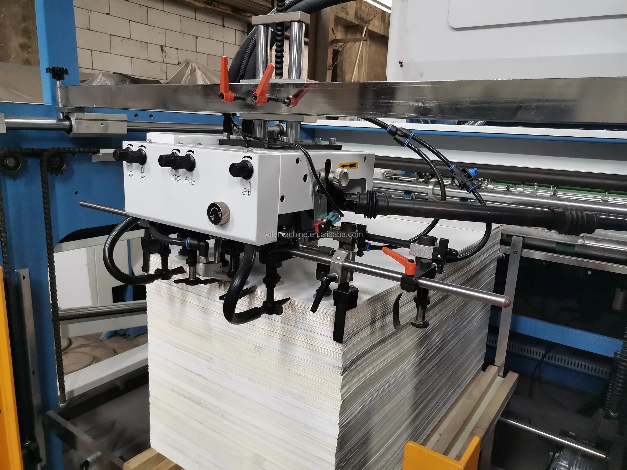 Automatic Paper Sheet Laminating Machine With Glue Laminating Thermal Laminating