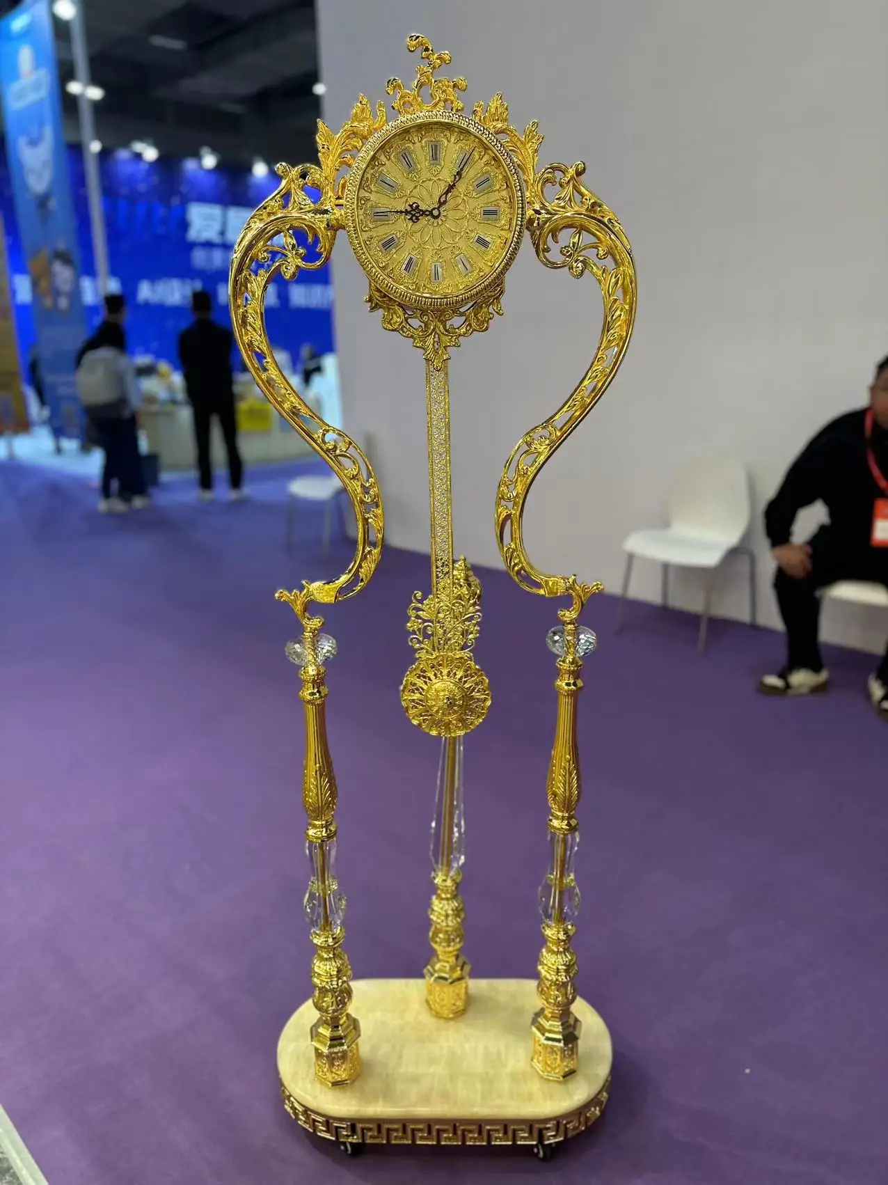 Golden Luxury Standing Clock Vintage Home Hotel Floor Clock Crystal Elegant Grandfather Clock