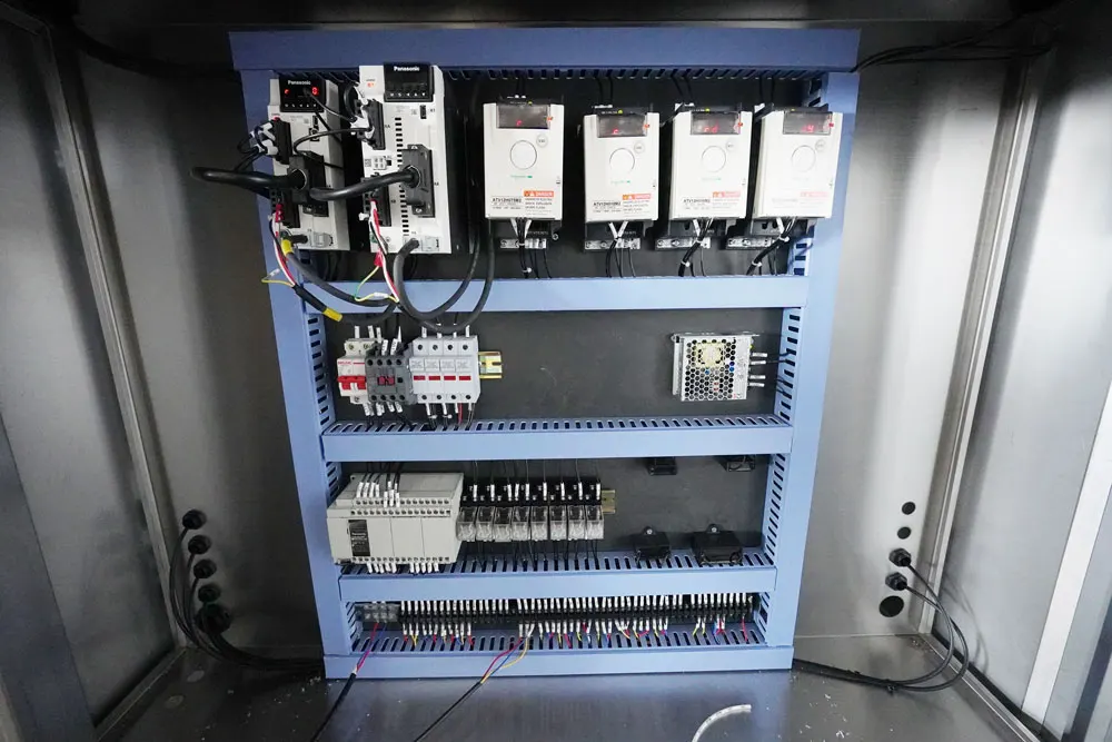 Automatic Heat Film Plastic PET PVC Round Bottles Shrink Sleeve Labeling Machine Price