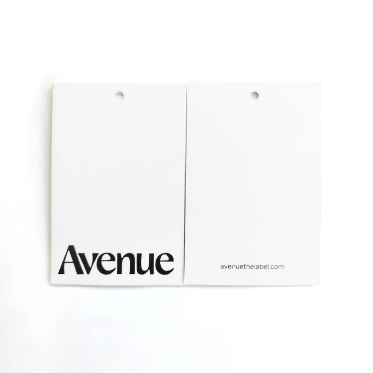 
clothing tags 700gsm hang tags White Coated paper pag With Black Logo Printed For Clothing Simple And Elegant gift tags 
