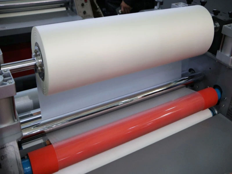 High Quality  PET Laminated Gloss BOPP Film Roll 10 Mil
