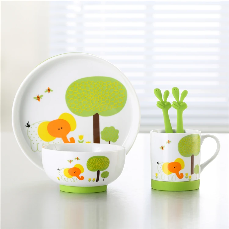 JINYUANLI 5 pcs children use tableware cute pattern porcelain plate and bowl ceramic dinnerware dinner sets with silicone base