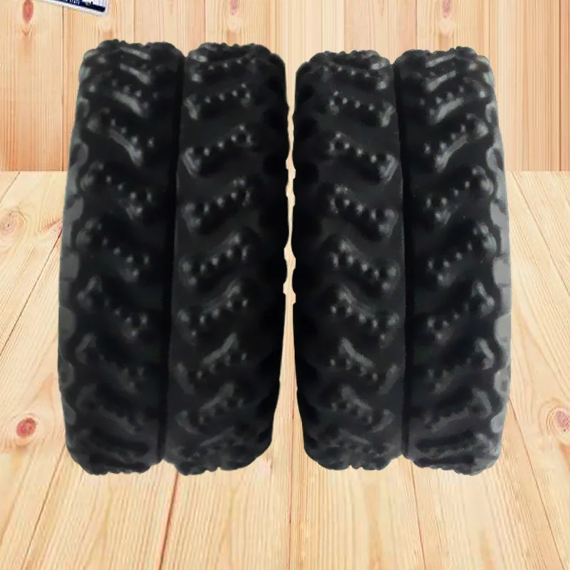 Vinyl rubber tire shaped squeaky dog and cat pet chew toy