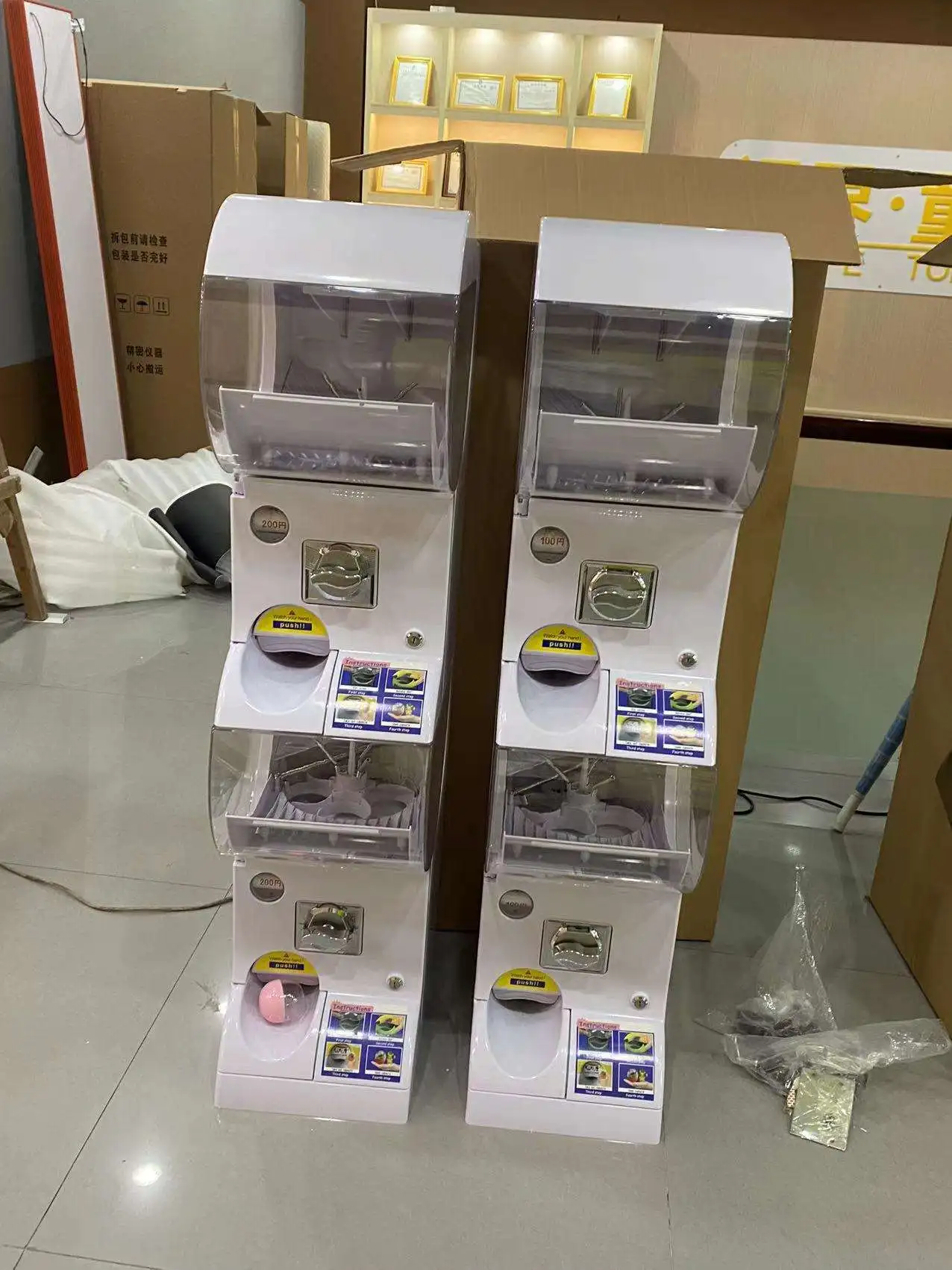 Gashapon Toys Machine Plastic Capsule Egg Toys Capsule Gashapon Vending Machine candy egg twist card gacha token vending machine